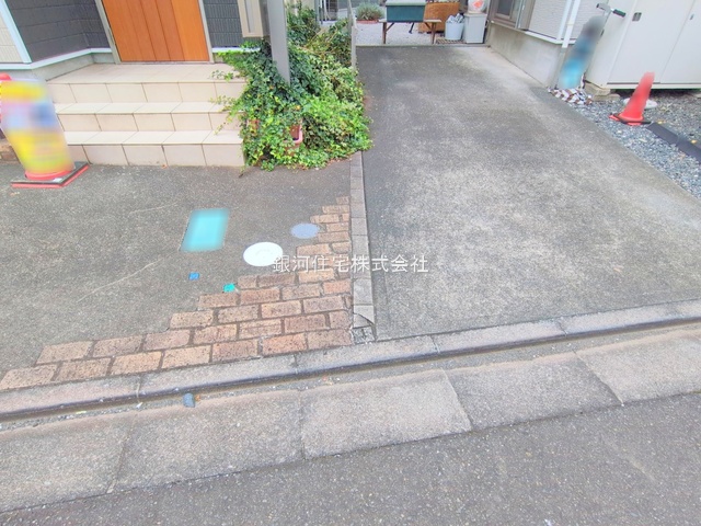 G00385779 東京都八王子市川口町 中古一戸建て 2099万円 土地面積108.72m² (約32.88坪) 建物面積85.85m² (約25.96坪) 間取り４ＬＤＫ 築年月2010年04月(築15年)【外観7】