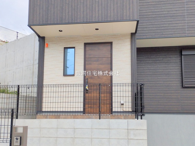 G00385791 千葉県千葉市緑区土気町 新築一戸建て 4080万円 土地面積150.01m² (約45.37坪) 建物面積103.83m² (約31.40坪) 間取り４ＬＤＫ 築年月2025年08月(築１年以内)【外観8】