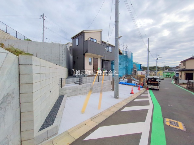 G00385791 千葉県千葉市緑区土気町 新築一戸建て 4080万円 土地面積150.01m² (約45.37坪) 建物面積103.83m² (約31.40坪) 間取り４ＬＤＫ 築年月2025年08月(築１年以内)【外観13】