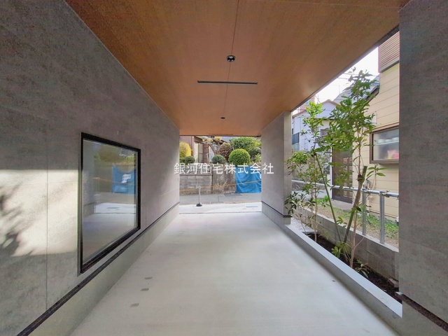 G00385814 神奈川県横浜市中区豆口台 新築一戸建て 1億1280万円 土地面積144.43m² (約43.69坪) 建物面積128.25m² (約38.79坪) 間取り３ＬＤＫ 築年月2025年12月(築１年以内)【外観5】