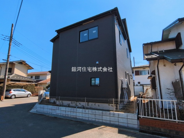 G00385817 千葉県野田市岩名１丁目 新築一戸建て 3290万円 土地面積166.78m² (約50.45坪) 建物面積100.19m² (約30.30坪) 間取り４ＬＤＫ 築年月2026年03月【外観2】