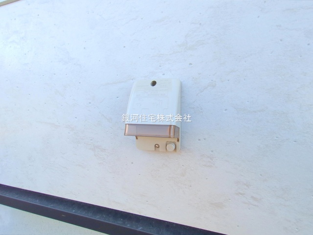 G00385836 神奈川県川崎市麻生区片平３丁目 新築一戸建て 4980万円 土地面積100.03m² (約30.25坪) 建物面積89.42m² (約27.04坪) 間取り３ＬＤＫ 築年月2025年12月(築１年以内)【外観13】