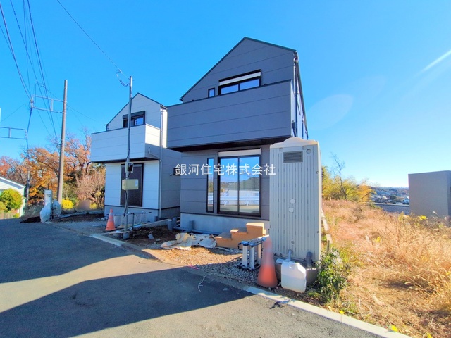 G00385837 神奈川県川崎市麻生区片平３丁目 新築一戸建て 5180万円 土地面積108.53m² (約32.83坪) 建物面積96.67m² (約29.24坪) 間取り３ＬＤＫ 築年月2025年12月(築１年以内)【外観11】