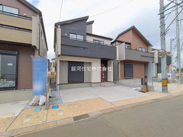 G00385843 埼玉県川口市大字安行領家 新築一戸建て 4198万円 土地面積115.15m² (約34.83坪) 建物面積104.33m² (約31.55坪) 間取り３ＬＤＫ 築年月2026年02月【外観2】