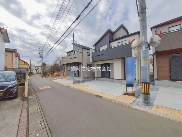 G00385843 埼玉県川口市大字安行領家 新築一戸建て 4198万円 土地面積115.15m² (約34.83坪) 建物面積104.33m² (約31.55坪) 間取り３ＬＤＫ 築年月2026年02月【外観3】