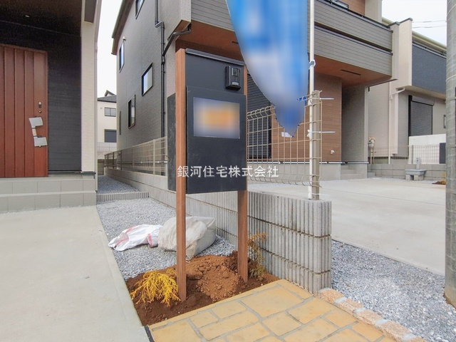 G00385843 埼玉県川口市大字安行領家 新築一戸建て 4198万円 土地面積115.15m² (約34.83坪) 建物面積104.33m² (約31.55坪) 間取り３ＬＤＫ 築年月2026年02月【外観10】