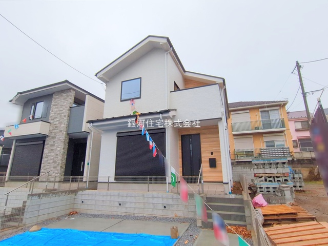 G00385851 千葉県市川市北方町４丁目 新築一戸建て 4999万円 土地面積134.12m² (約40.57坪) 建物面積104.95m² (約31.74坪) 間取り３ＬＤＫ 築年月2025年12月(築１年以内)【外観14】