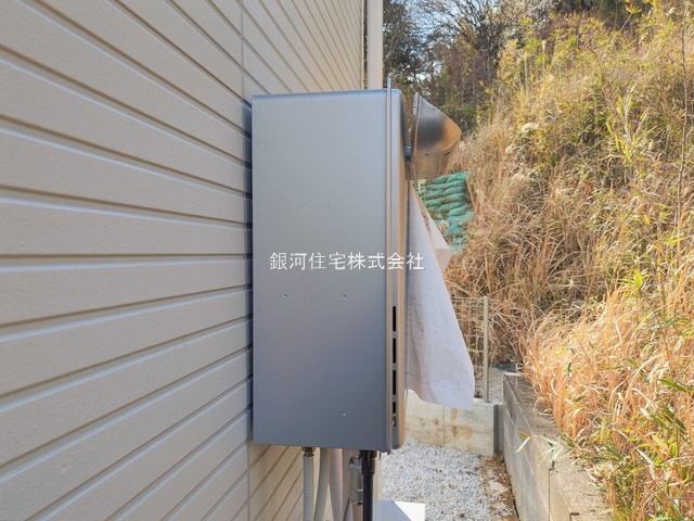 G00385855 東京都八王子市上柚木 新築一戸建て 4890万円 土地面積130.70m² (約39.53坪) 建物面積99.78m² (約30.18坪) 間取り３ＳＬＤＫ 築年月2025年12月(築１年以内)【外観8】