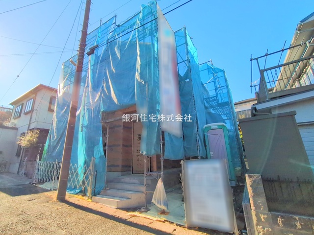 G00385866 神奈川県川崎市宮前区東有馬１丁目 新築一戸建て 5250万円 土地面積97.04m² (約29.35坪) 建物面積77.42m² (約23.41坪) 間取り３ＬＤＫ 築年月2026年05月【外観7】