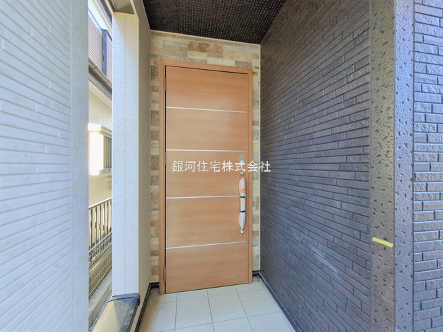 G00385868 埼玉県志木市柏町２丁目 新築一戸建て 4399万円 土地面積106.46m² (約32.20坪) 建物面積95.63m² (約28.92坪) 間取り３ＬＤＫ 築年月2025年12月(築１年以内)【外観5】