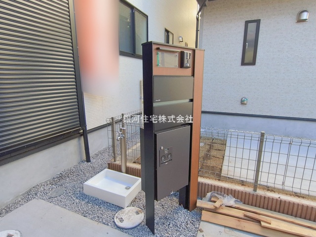 G00385868 埼玉県志木市柏町２丁目 新築一戸建て 4399万円 土地面積106.46m² (約32.20坪) 建物面積95.63m² (約28.92坪) 間取り３ＬＤＫ 築年月2025年12月(築１年以内)【外観9】