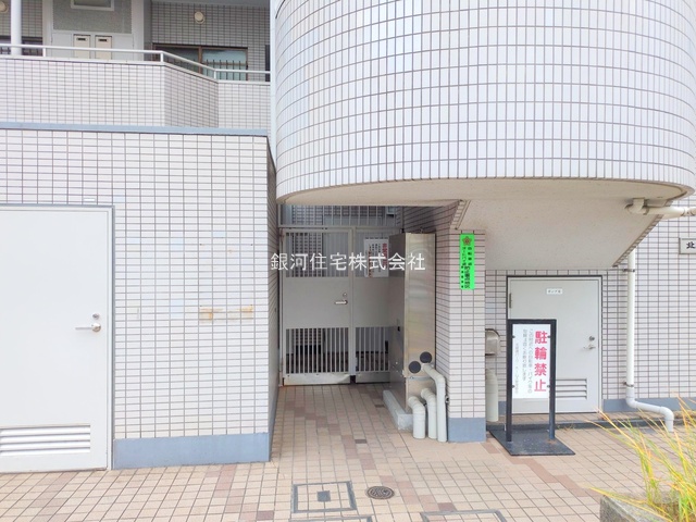 G00385883 東京都足立区東和５丁目 中古マンション 4580万円 専有面積62.42m² (約18.88坪) 間取り３ＬＤＫ 所在階7階 築年月1989年12月(築36年)【外観11】