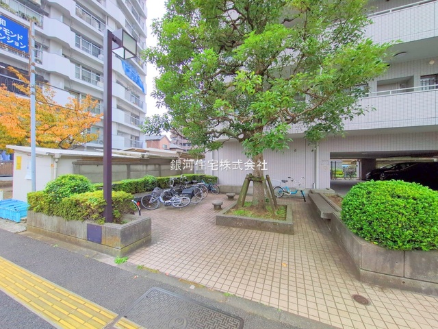 G00385883 東京都足立区東和５丁目 中古マンション 4580万円 専有面積62.42m² (約18.88坪) 間取り３ＬＤＫ 所在階7階 築年月1989年12月(築36年)【外観12】