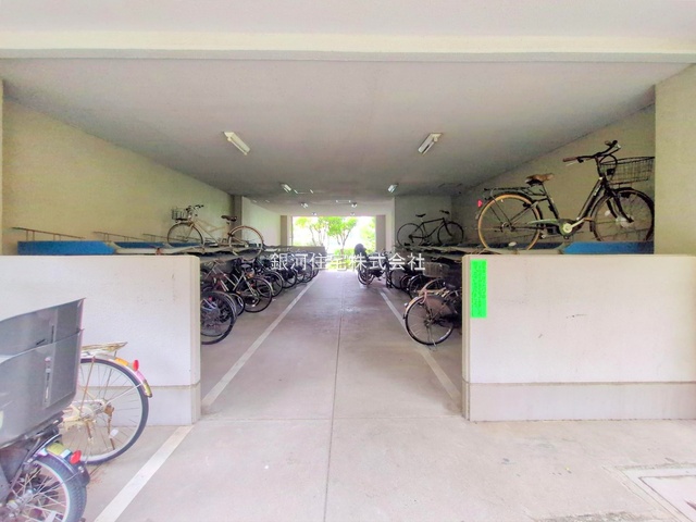 G00385884 東京都品川区八潮５丁目 中古マンション 4780万円 専有面積79.68m² (約24.10坪) 間取り３ＬＤＫ 所在階5階 築年月1984年03月(築41年)【外観5】