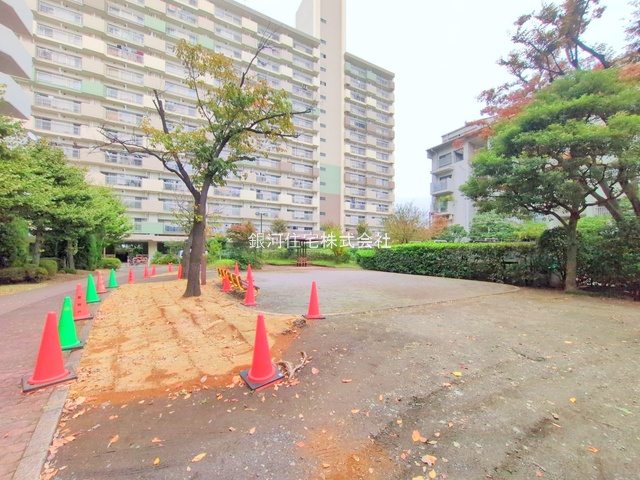 G00385884 東京都品川区八潮５丁目 中古マンション 4780万円 専有面積79.68m² (約24.10坪) 間取り３ＬＤＫ 所在階5階 築年月1984年03月(築41年)【外観9】