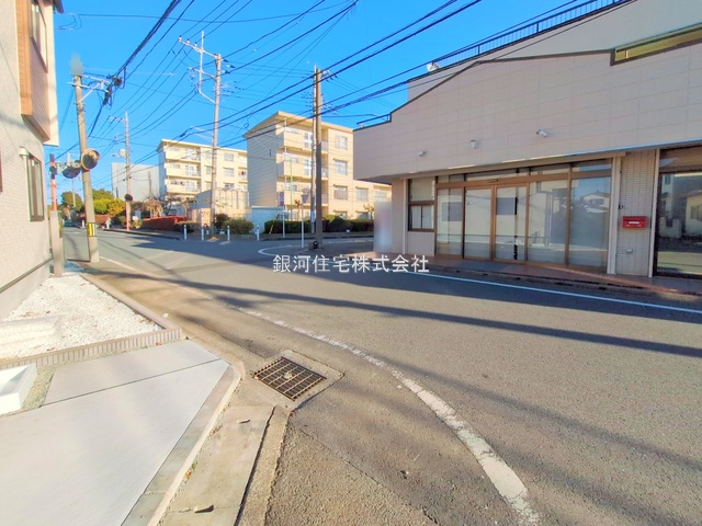 G00385896 神奈川県相模原市中央区上溝 新築一戸建て 3780万円 土地面積102.57m² (約31.02坪) 建物面積101.04m² (約30.56坪) 間取り４ＬＤＫ 築年月2025年11月(築１年以内)【外観10】