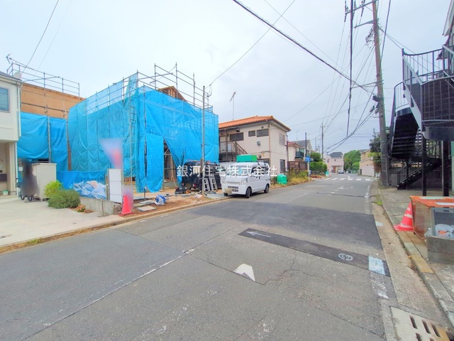 G00385898 神奈川県横浜市緑区東本郷４丁目 新築一戸建て 5790万円 土地面積125.02m² (約37.81坪) 建物面積98.74m² (約29.86坪) 間取り４ＬＤＫ 築年月2026年01月【外観6】