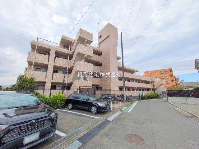 G00385917 神奈川県座間市広野台１丁目 中古マンション 2290万円 専有面積71.35m² (約21.58坪) 間取り３ＬＤＫ 所在階4階 築年月1990年06月(築35年)【外観2】