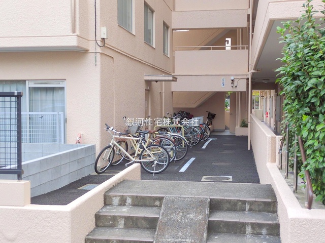 G00385919 埼玉県川口市川口６丁目 中古マンション 2790万円 専有面積53.73m² (約16.25坪) 間取り２ＬＤＫ 所在階3階 築年月1981年03月(築44年)【外観6】