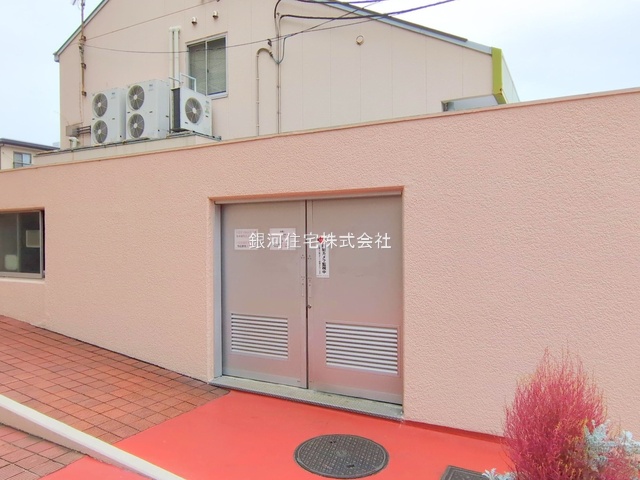 G00385919 埼玉県川口市川口６丁目 中古マンション 2790万円 専有面積53.73m² (約16.25坪) 間取り２ＬＤＫ 所在階3階 築年月1981年03月(築44年)【外観8】