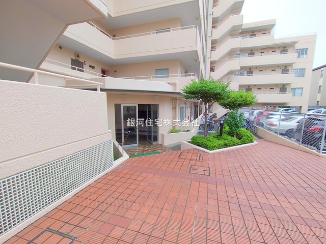 G00385919 埼玉県川口市川口６丁目 中古マンション 2790万円 専有面積53.73m² (約16.25坪) 間取り２ＬＤＫ 所在階3階 築年月1981年03月(築44年)【外観14】