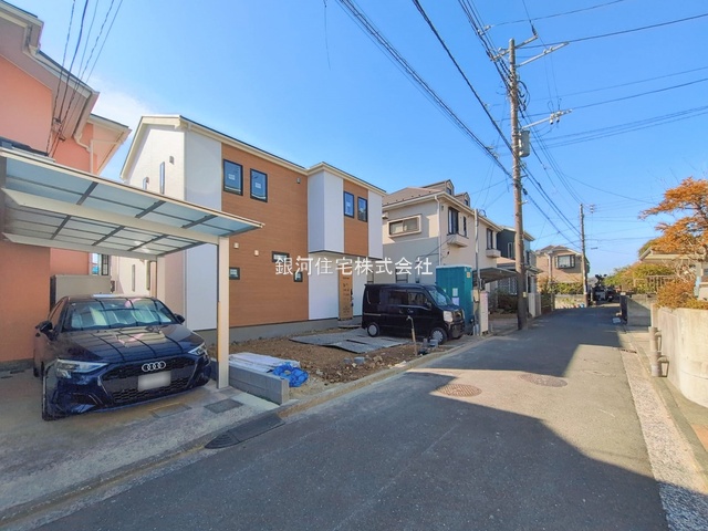 G00385951 神奈川県横浜市金沢区釜利谷東３丁目 新築一戸建て 5490万円 土地面積145.17m² (約43.91坪) 建物面積109.30m² (約33.06坪) 間取り４ＬＤＫ 築年月2026年02月【外観3】