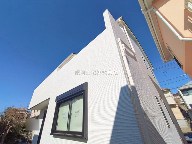 G00385951 神奈川県横浜市金沢区釜利谷東３丁目 新築一戸建て 5490万円 土地面積145.17m² (約43.91坪) 建物面積109.30m² (約33.06坪) 間取り４ＬＤＫ 築年月2026年02月【外観14】