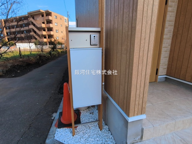 G00386008 神奈川県相模原市緑区二本松１丁目 新築一戸建て 4250万円 土地面積97.55m² (約29.50坪) 建物面積100.01m² (約30.25坪) 間取り４ＬＤＫ 築年月2026年02月(築１年以内)【外観12】