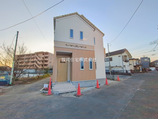 G00386008 神奈川県相模原市緑区二本松１丁目 新築一戸建て 4250万円 土地面積97.55m² (約29.50坪) 建物面積100.01m² (約30.25坪) 間取り４ＬＤＫ 築年月2026年02月(築１年以内)【外観18】
