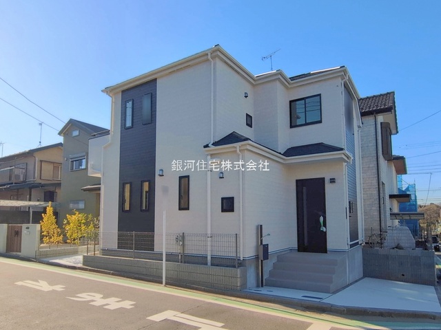 G00386026 神奈川県横浜市戸塚区南舞岡４丁目 新築一戸建て 4790万円 土地面積104.51m² (約31.61坪) 建物面積83.42m² (約25.23坪) 間取り３ＬＤＫ 築年月2025年12月(築１年以内)