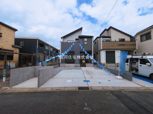 G00386030 埼玉県越谷市宮本町３丁目 新築一戸建て 5490万円 土地面積142.84m² (約43.20坪) 建物面積106.63m² (約32.25坪) 間取り３ＬＤＫ 築年月2026年03月【外観2】