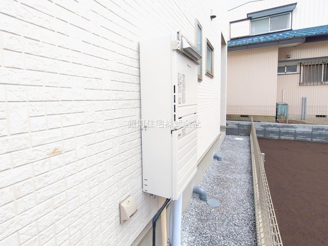 G00386033 埼玉県鴻巣市天神５丁目 新築一戸建て 3890万円 土地面積164.51m² (約49.76坪) 建物面積103.92m² (約31.43坪) 間取り４ＬＤＫ 築年月2026年02月【外観5】