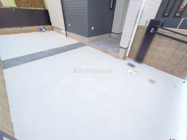 G00386034 東京都武蔵野市八幡町１丁目 新築一戸建て 8190万円 土地面積88.94m² (約26.90坪) 建物面積74.44m² (約22.51坪) 間取り３ＬＤＫ 築年月2025年06月(築１年以内)【外観17】