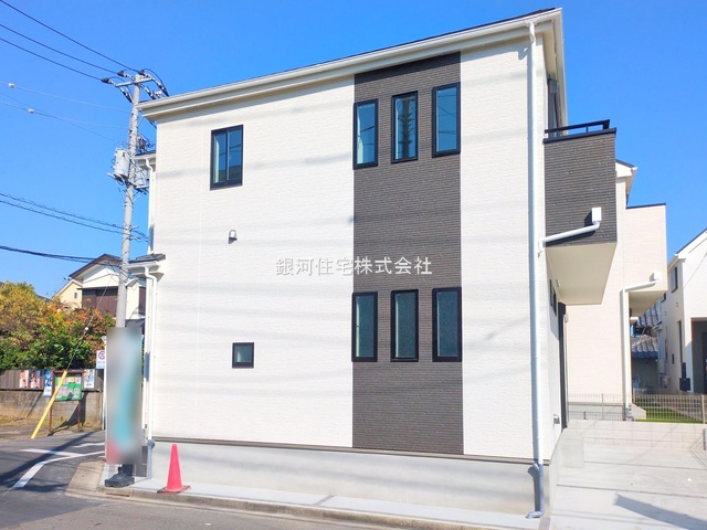 G00386045 東京都葛飾区東水元５丁目 新築一戸建て 4790万円 土地面積93.65m² (約28.32坪) 建物面積94.81m² (約28.68坪) 間取り４ＬＤＫ 築年月2025年10月(築１年以内)【外観2】