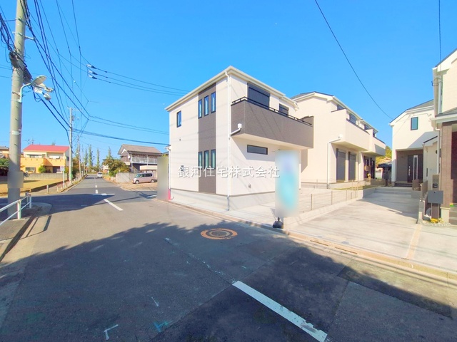 G00386045 東京都葛飾区東水元５丁目 新築一戸建て 4790万円 土地面積93.65m² (約28.32坪) 建物面積94.81m² (約28.68坪) 間取り４ＬＤＫ 築年月2025年10月(築１年以内)【外観13】