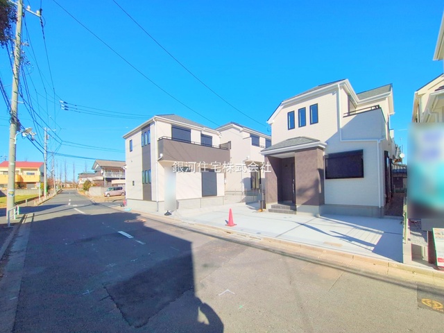 G00386048 東京都葛飾区東水元５丁目 新築一戸建て 4390万円 土地面積98.25m² (約29.72坪) 建物面積89.64m² (約27.11坪) 間取り３ＳＬＤＫ 築年月2025年10月(築１年以内)【外観3】