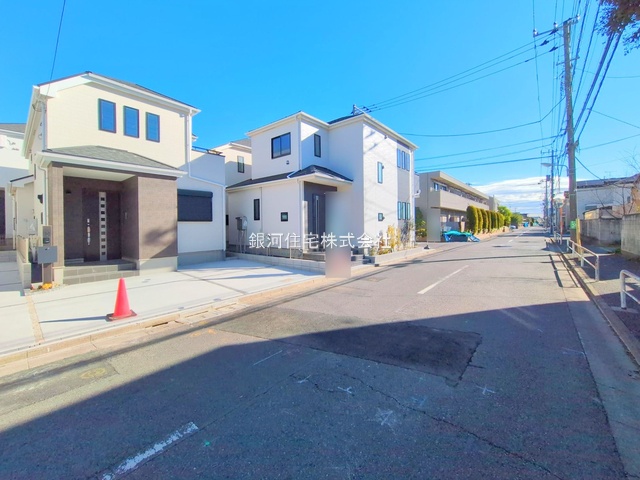 G00386048 東京都葛飾区東水元５丁目 新築一戸建て 4390万円 土地面積98.25m² (約29.72坪) 建物面積89.64m² (約27.11坪) 間取り３ＳＬＤＫ 築年月2025年10月(築１年以内)【外観11】