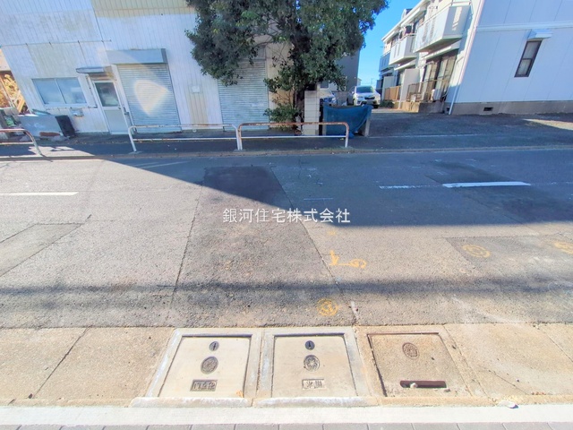 G00386048 東京都葛飾区東水元５丁目 新築一戸建て 4390万円 土地面積98.25m² (約29.72坪) 建物面積89.64m² (約27.11坪) 間取り３ＳＬＤＫ 築年月2025年10月(築１年以内)【外観17】