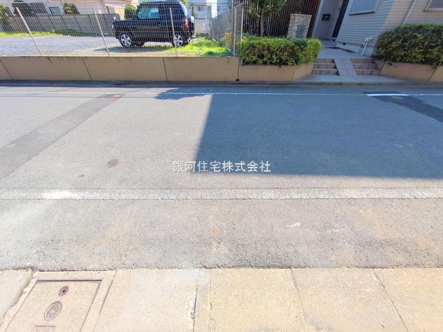 G00386051 東京都葛飾区東水元５丁目 新築一戸建て 4690万円 土地面積93.05m² (約28.14坪) 建物面積91.08m² (約27.55坪) 間取り４ＬＤＫ 築年月2025年10月(築１年以内)【外観11】