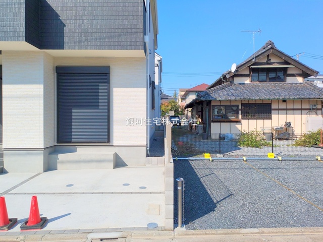 G00386051 東京都葛飾区東水元５丁目 新築一戸建て 4690万円 土地面積93.05m² (約28.14坪) 建物面積91.08m² (約27.55坪) 間取り４ＬＤＫ 築年月2025年10月(築１年以内)【外観14】