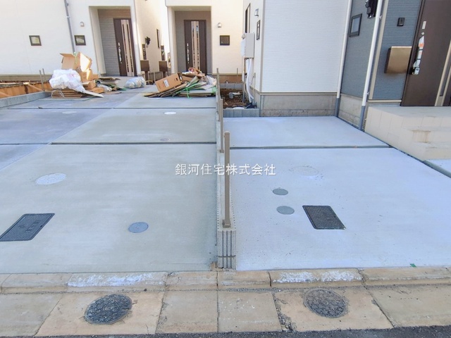 G00386062 埼玉県新座市石神４丁目 新築一戸建て 3490万円 土地面積100.07m² (約30.27坪) 建物面積85.50m² (約25.86坪) 間取り３ＳＬＤＫ 築年月2026年02月【外観7】