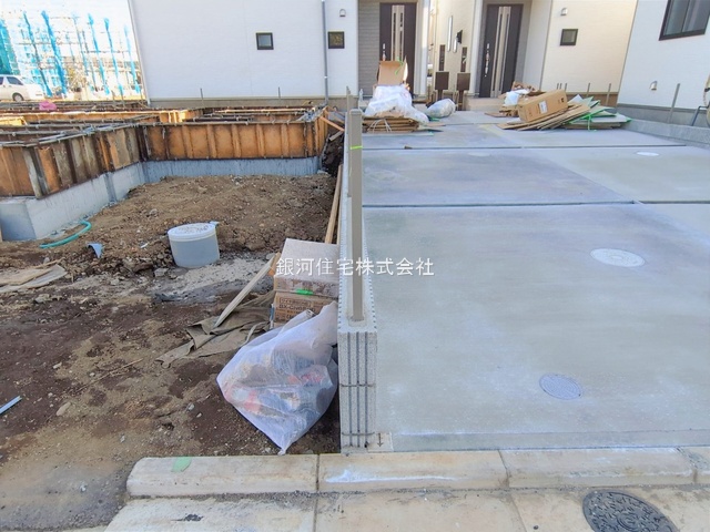 G00386063 埼玉県新座市石神４丁目 新築一戸建て 3390万円 土地面積100.07m² (約30.27坪) 建物面積86.11m² (約26.04坪) 間取り４ＬＤＫ 築年月2026年02月【外観8】