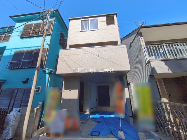 G00386066 東京都江戸川区東葛西２丁目 新築一戸建て 7280万円 土地面積60.20m² (約18.21坪) 建物面積99.51m² (約30.10坪) 間取り３ＳＬＤＫ 築年月2026年01月【外観2】