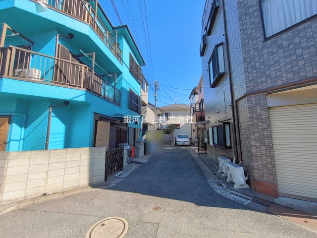 G00386066 東京都江戸川区東葛西２丁目 新築一戸建て 7280万円 土地面積60.20m² (約18.21坪) 建物面積99.51m² (約30.10坪) 間取り３ＳＬＤＫ 築年月2026年01月【外観8】