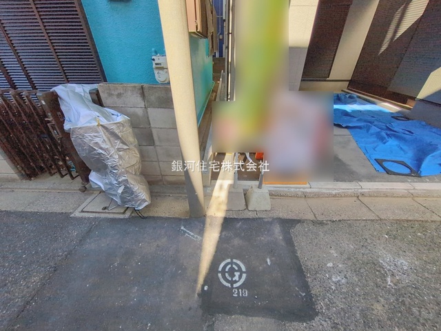 G00386066 東京都江戸川区東葛西２丁目 新築一戸建て 7280万円 土地面積60.20m² (約18.21坪) 建物面積99.51m² (約30.10坪) 間取り３ＳＬＤＫ 築年月2026年01月【外観10】