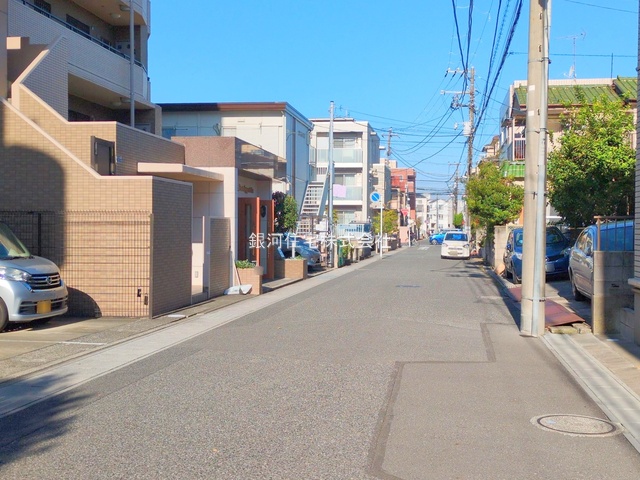 G00386104 千葉県市川市新井３丁目 中古マンション 5380万円 専有面積77.31m² (約23.38坪) 間取り４ＬＤＫ 所在階3階 築年月2000年03月(築25年)【外観4】