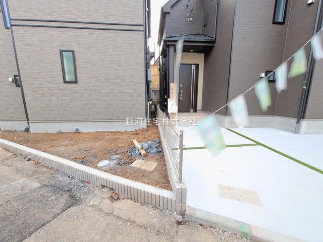 G00386110 東京都東村山市多摩湖町３丁目 新築一戸建て 3990万円 土地面積125.60m² (約37.99坪) 建物面積92.53m² (約27.99坪) 間取り４ＬＤＫ 築年月2026年01月【外観4】