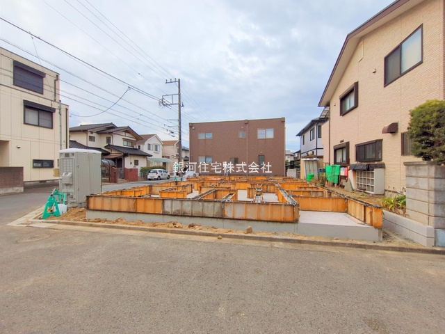 G00386163 千葉県千葉市美浜区高浜６丁目 新築一戸建て 4690万円 土地面積86.45m² (約26.15坪) 建物面積94.39m² (約28.55坪) 間取り４ＬＤＫ 築年月2026年03月【外観10】