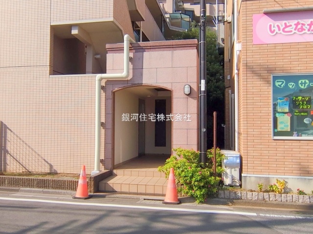 G00386165 千葉県船橋市海神町南１丁目 中古マンション 4999万円 専有面積68.40m² (約20.69坪) 間取り３ＬＤＫ 所在階5階 築年月1998年08月(築27年)【外観13】