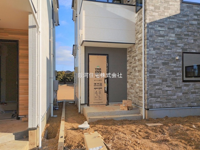 G00386237 千葉県船橋市芝山７丁目 新築一戸建て 4799万円 土地面積121.63m² (約36.79坪) 建物面積105.68m² (約31.96坪) 間取り３ＬＤＫ 築年月2026年03月【外観12】